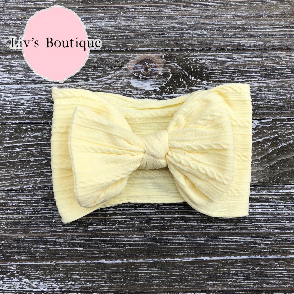 Baby bow